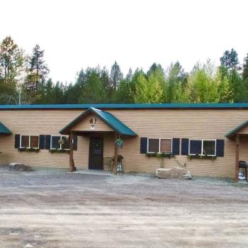 Welcome to A Lux Bear Cave #2.