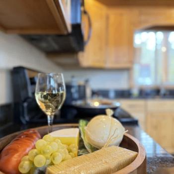 The perfect cabin for a home cooked meal.