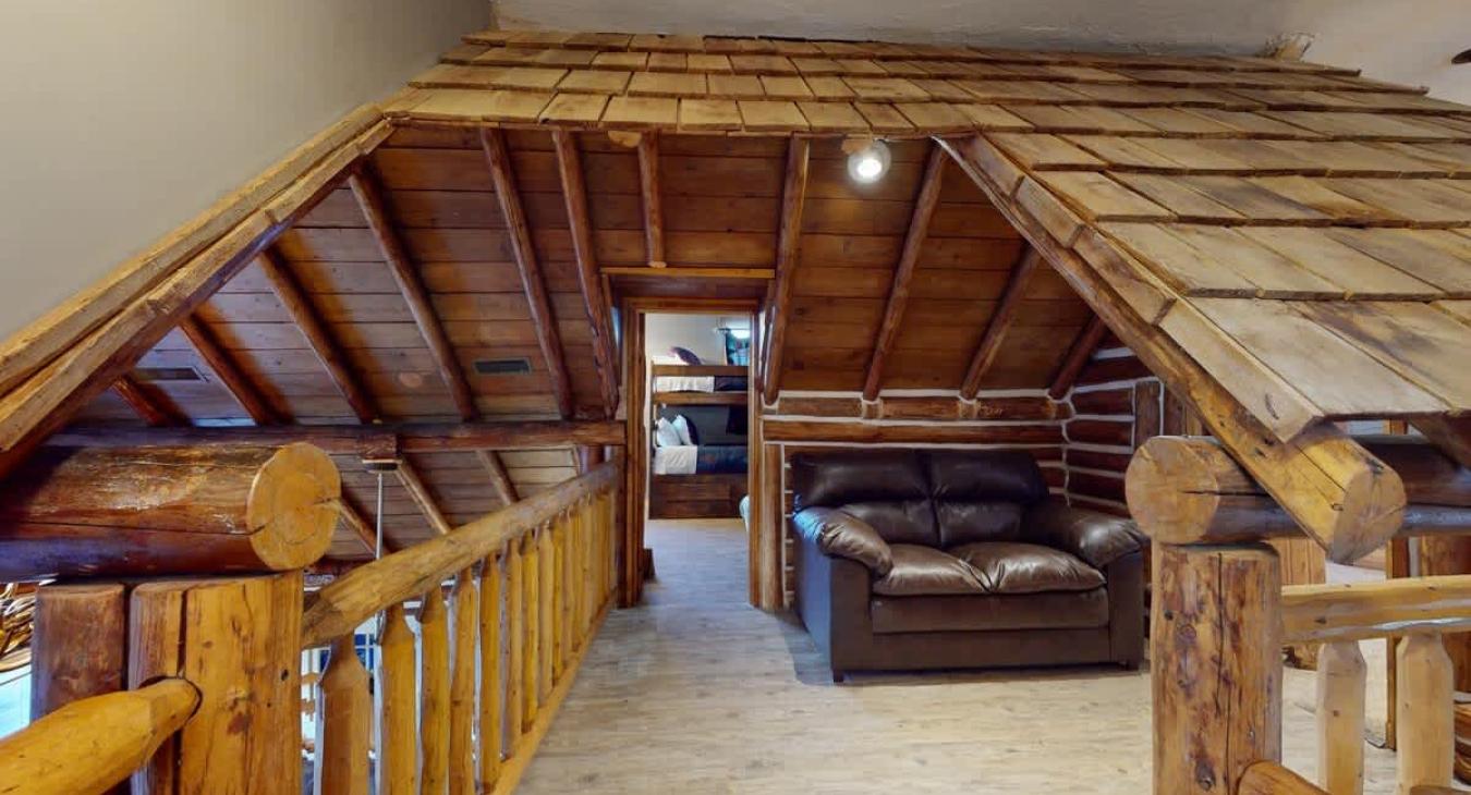 Access to the other bedroom ahead.