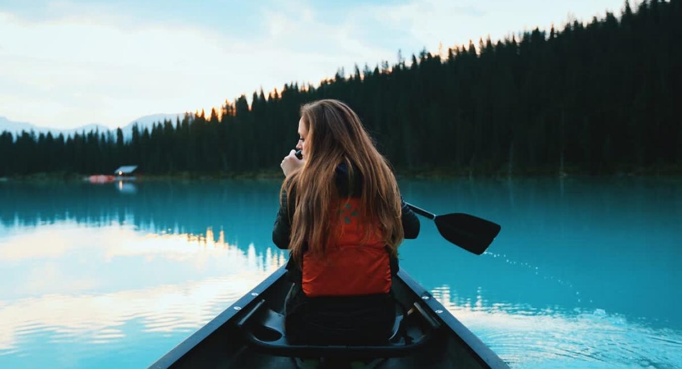 The reservoir is only a 10 minute drive from the cabin.