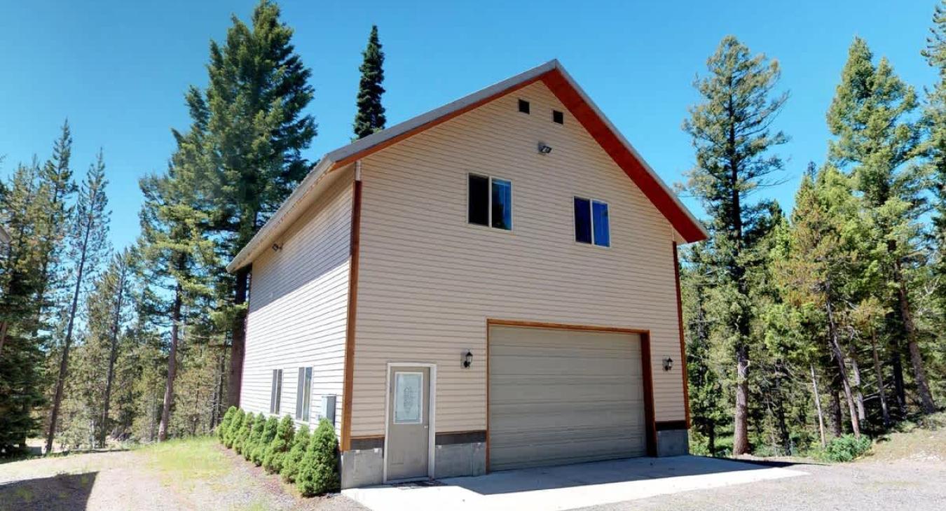 Timber Heights Apartment