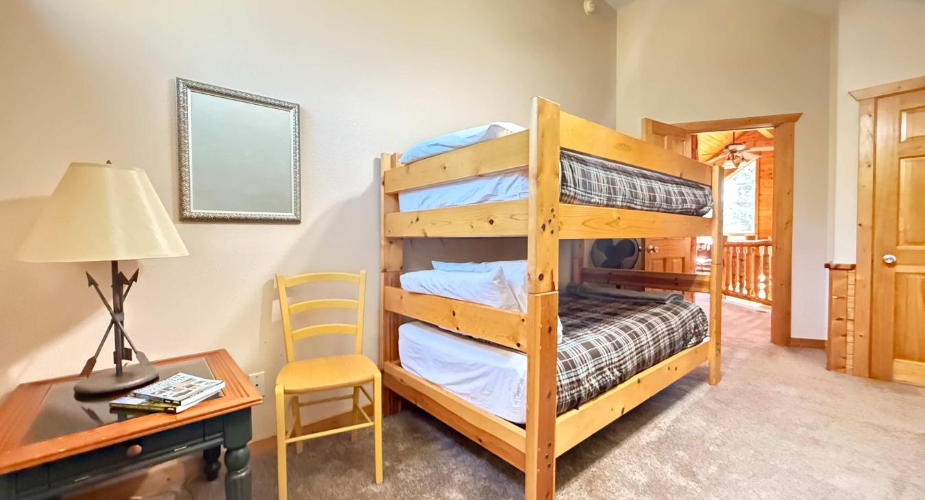 Perfect bedroom for up to 4 people.