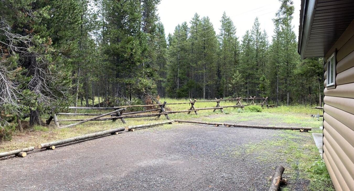 Driveway for you to park your vehicles during your stay.