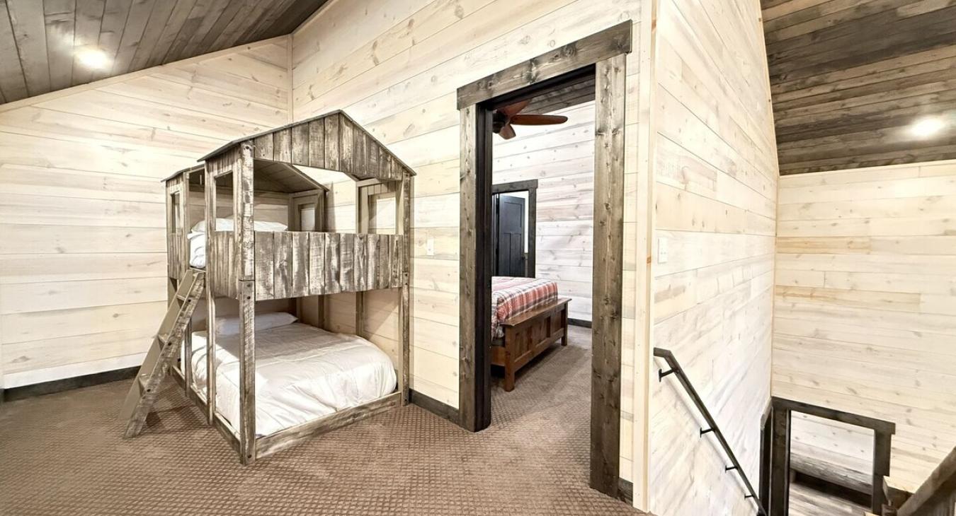 Loft bunkbed. perfect for the kids.