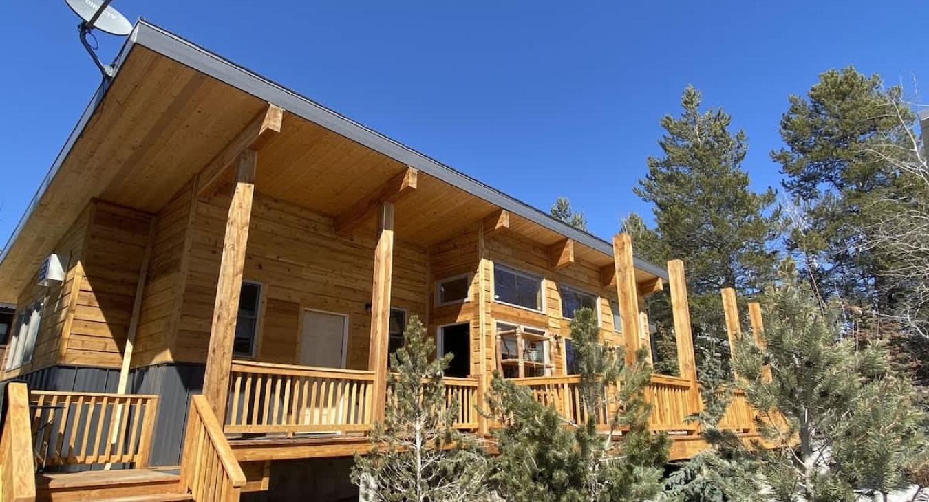 Welcome to Two Moons.