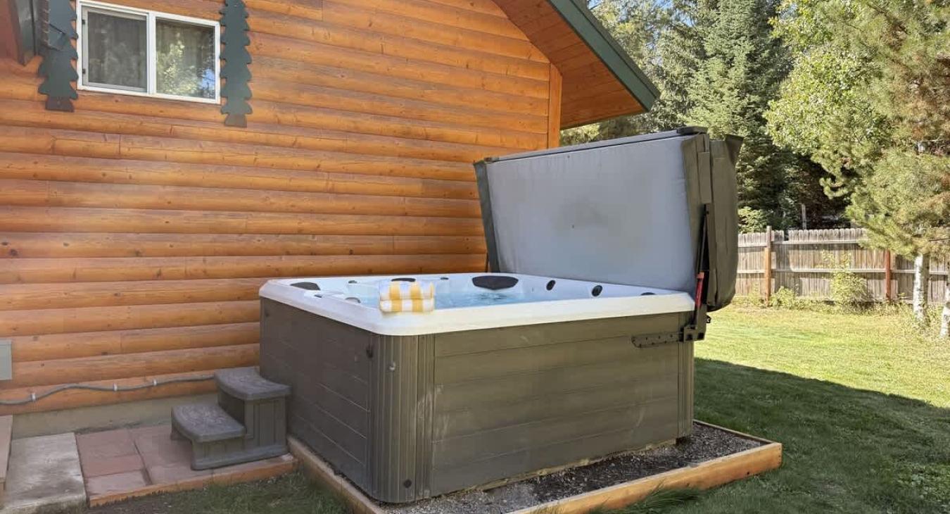 Relax in the hot tub towels are provided.