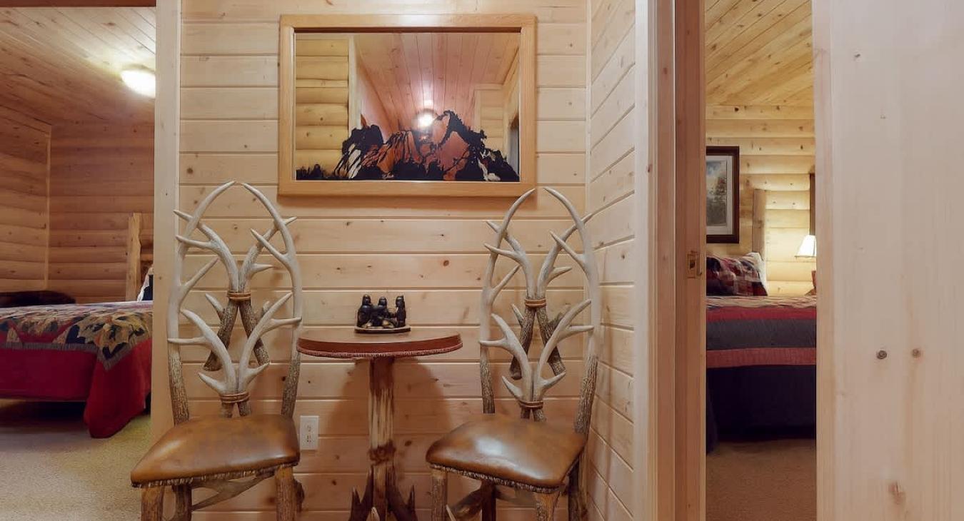 sitting area outside master bedroom