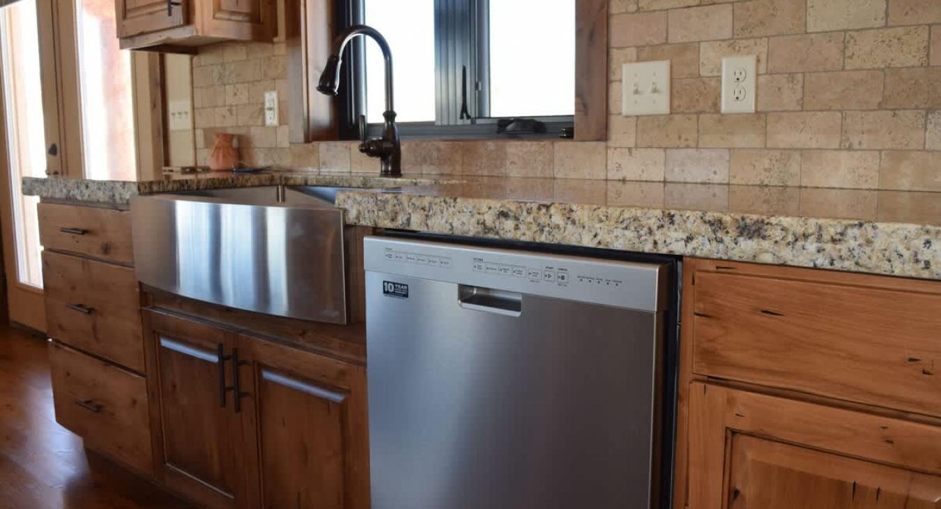 Perfect kitchen to cook a nice homecooked meal.
