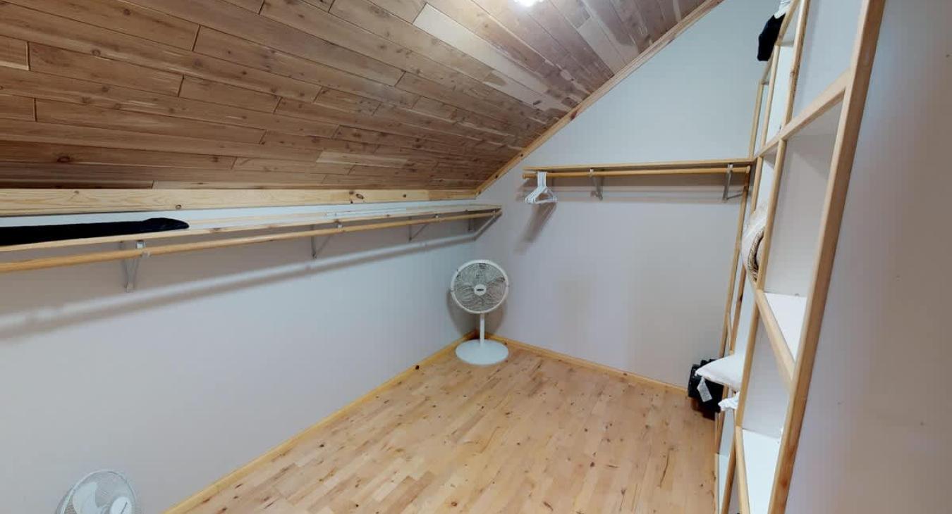 Full size walk in closet to store your belongings during your stay.