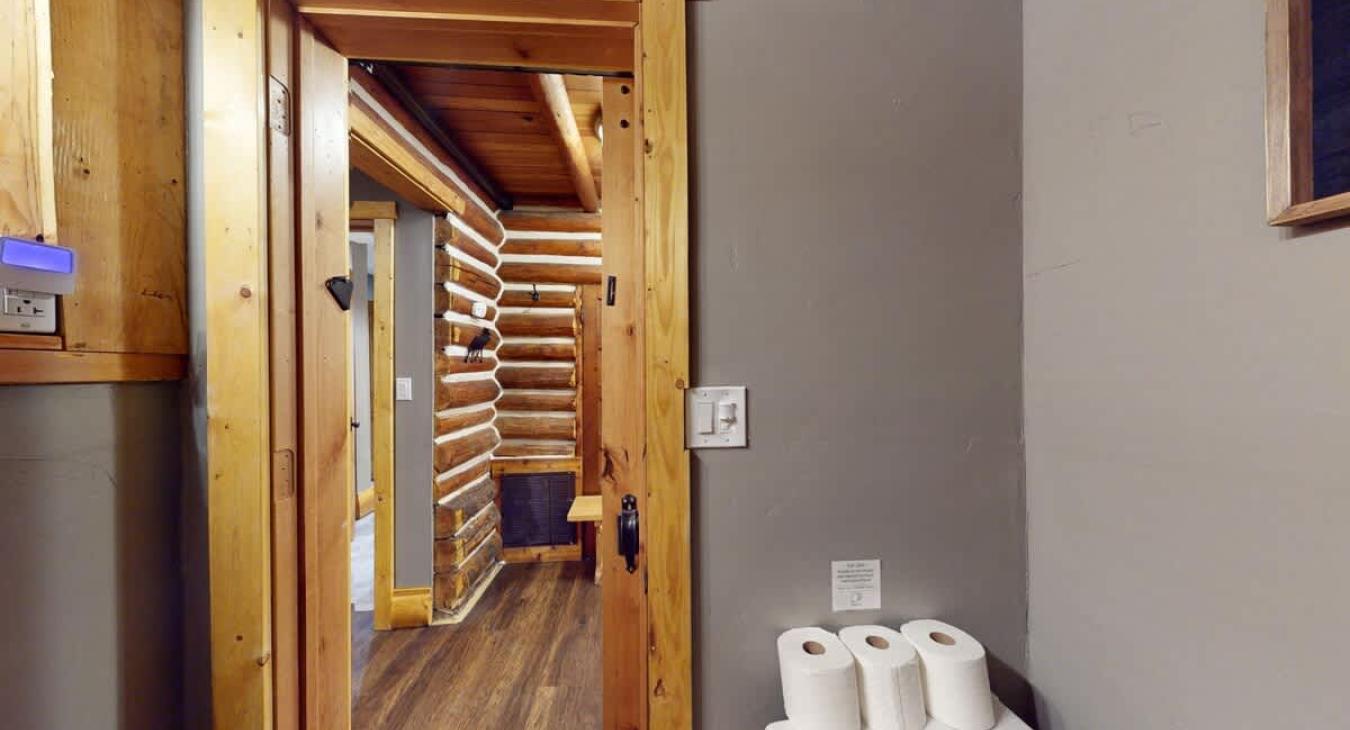 Toilet paper is provided.