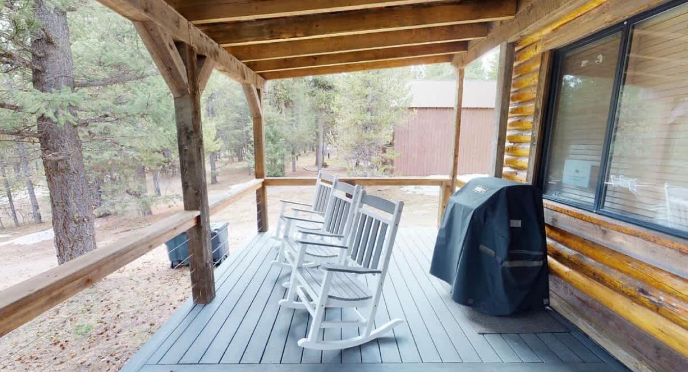 Deck is also equipped with a grill for your use.