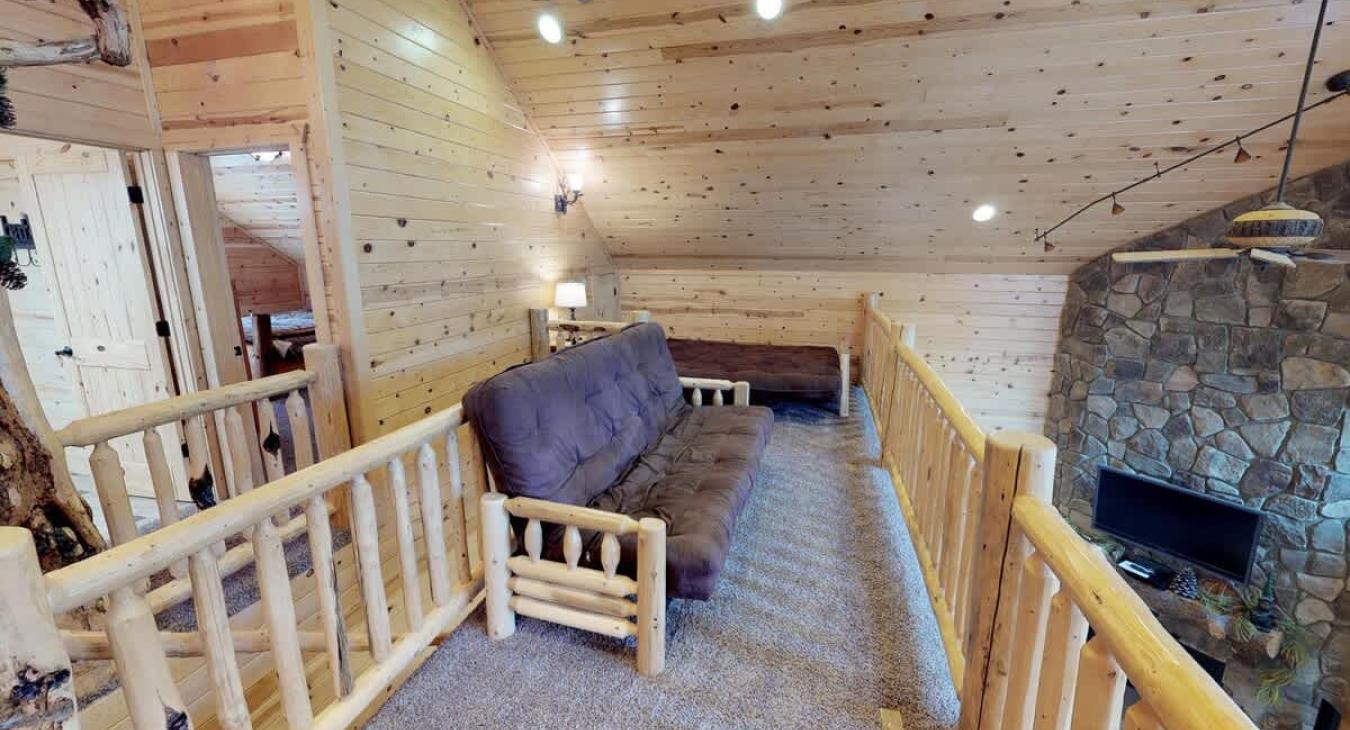 Upstairs loft with 2 futons