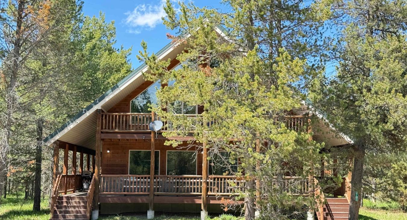 Welcome to THE NORTHSTAR LODGE!! You will enjoy your stay.