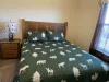 Bedroom #1 with a Queen size bed perfect for 2 people.