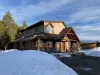 Welcome to Mack's Inn Cabin.